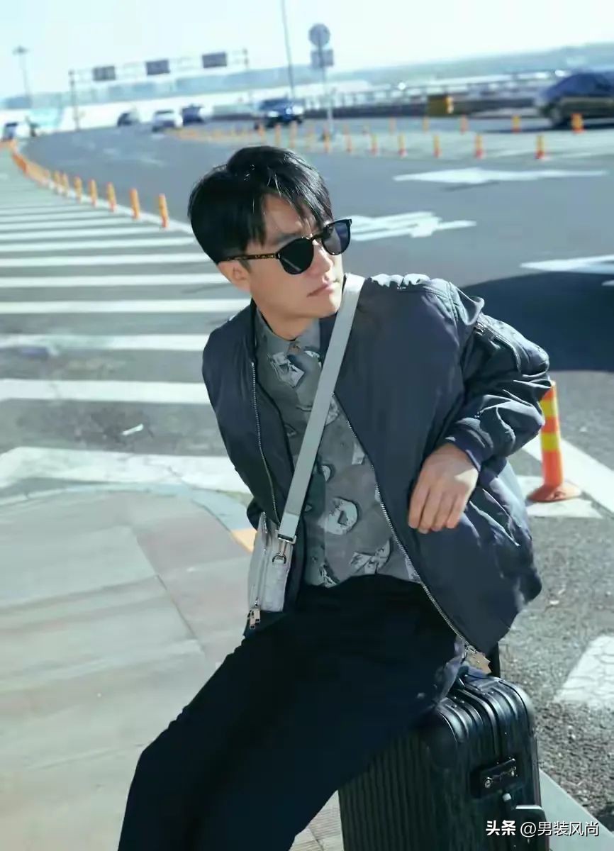 冬季军绿色夹克外套男士,军绿色夹克外套怎么搭配女