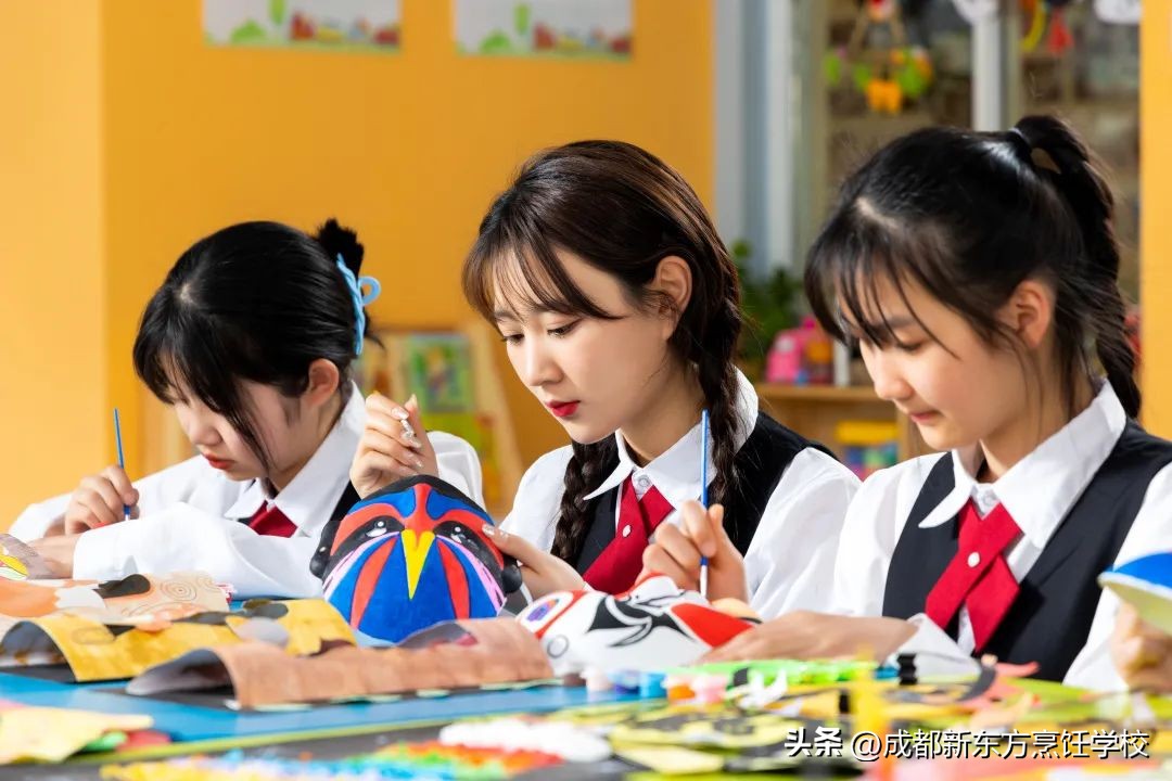 高中毕业女孩子学个什么技术好,女生高中学历适合学什么专业