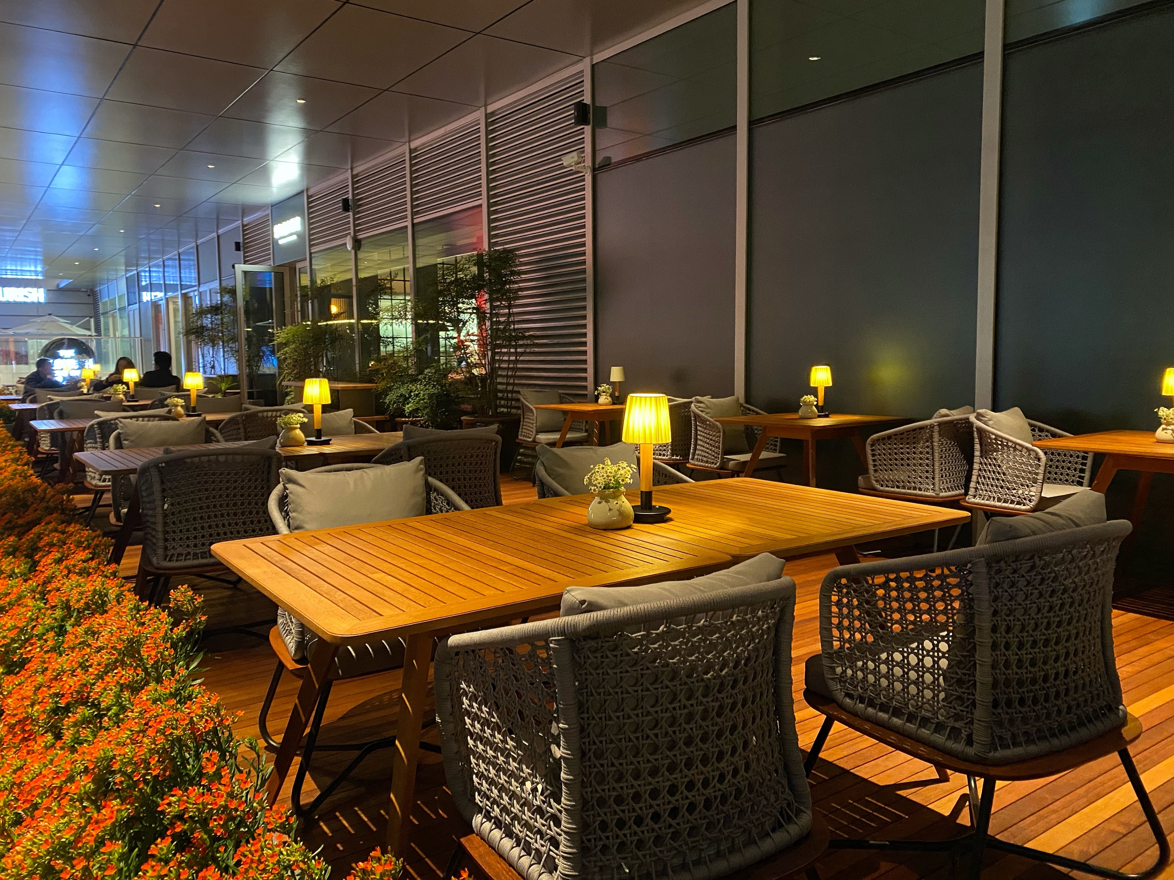 摩天轮浪漫情调的餐厅,一家浪漫梦幻又有氛围的餐厅