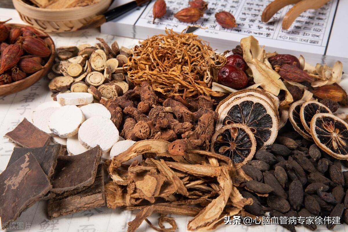 冠心病做了支架后吃什么中药,冠心病支架后中医治疗