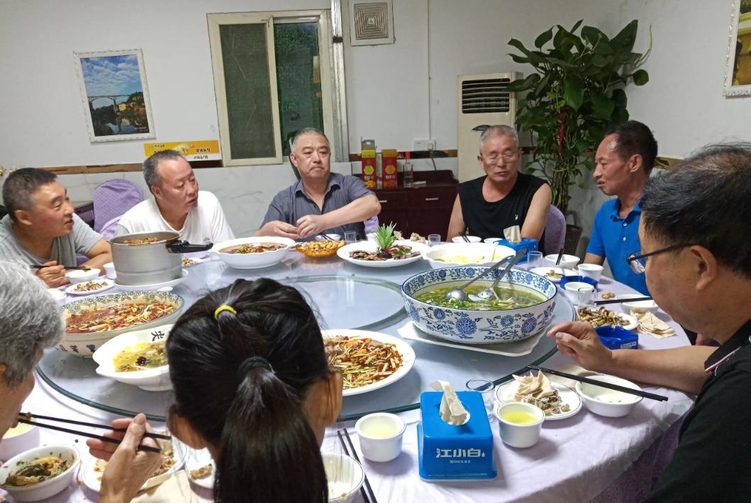 家乐福飞天茅台抢购视频,家乐福茅台精品价格