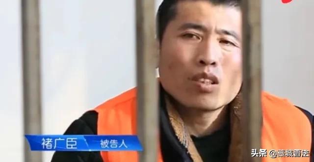 小孩被父亲踢死记录,山西5岁女童被亲生父亲踢死