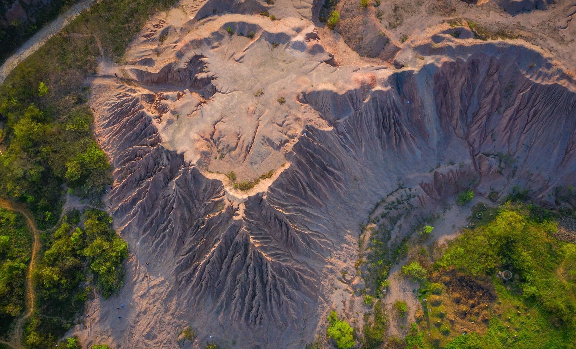 南京佘村的网红景点,南京旅游必去的景点网红