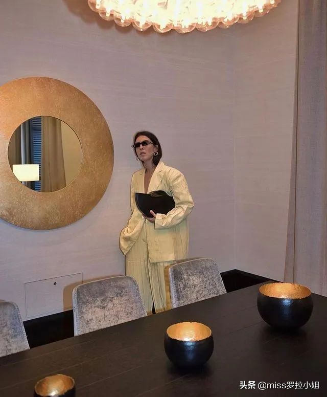 袁咏仪买名牌包包,袁咏仪同款小包