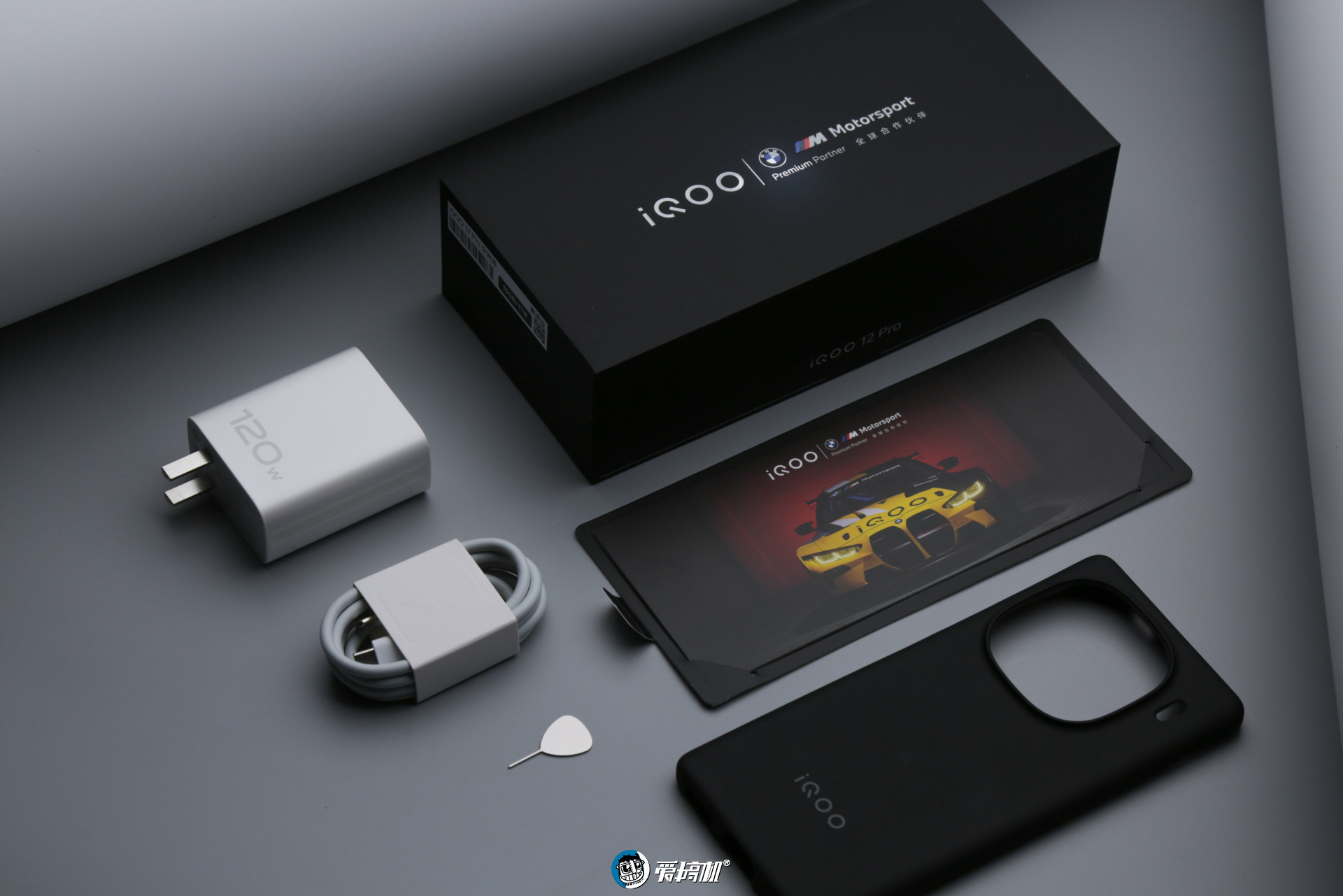 友商iqoo12pro,iqoo12长焦对比iqoo12pro