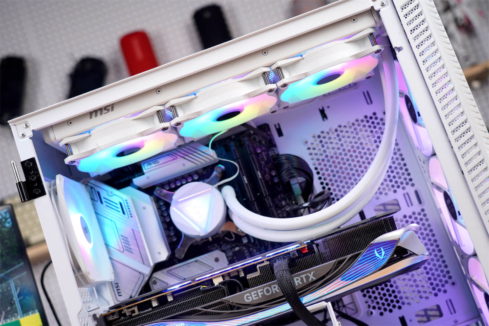 高颜值，高性能，达尔优三丽鸥联名版玉桂狗手柄使用分享！