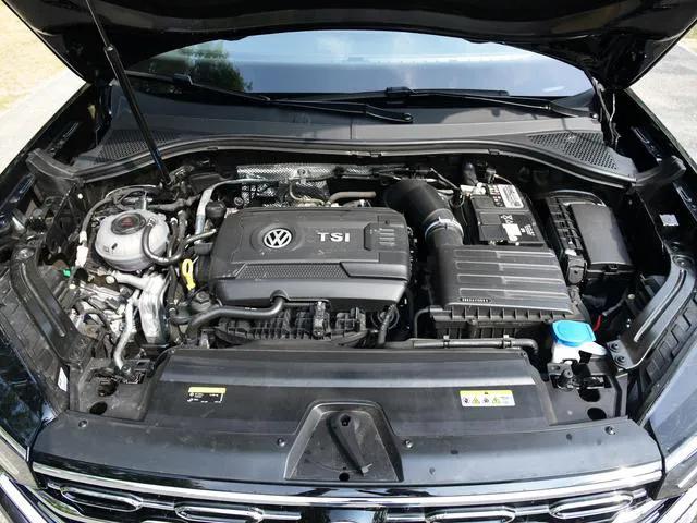 奇骏内饰豪华升级,沃尔沃xc6022款智逸豪华升级内饰