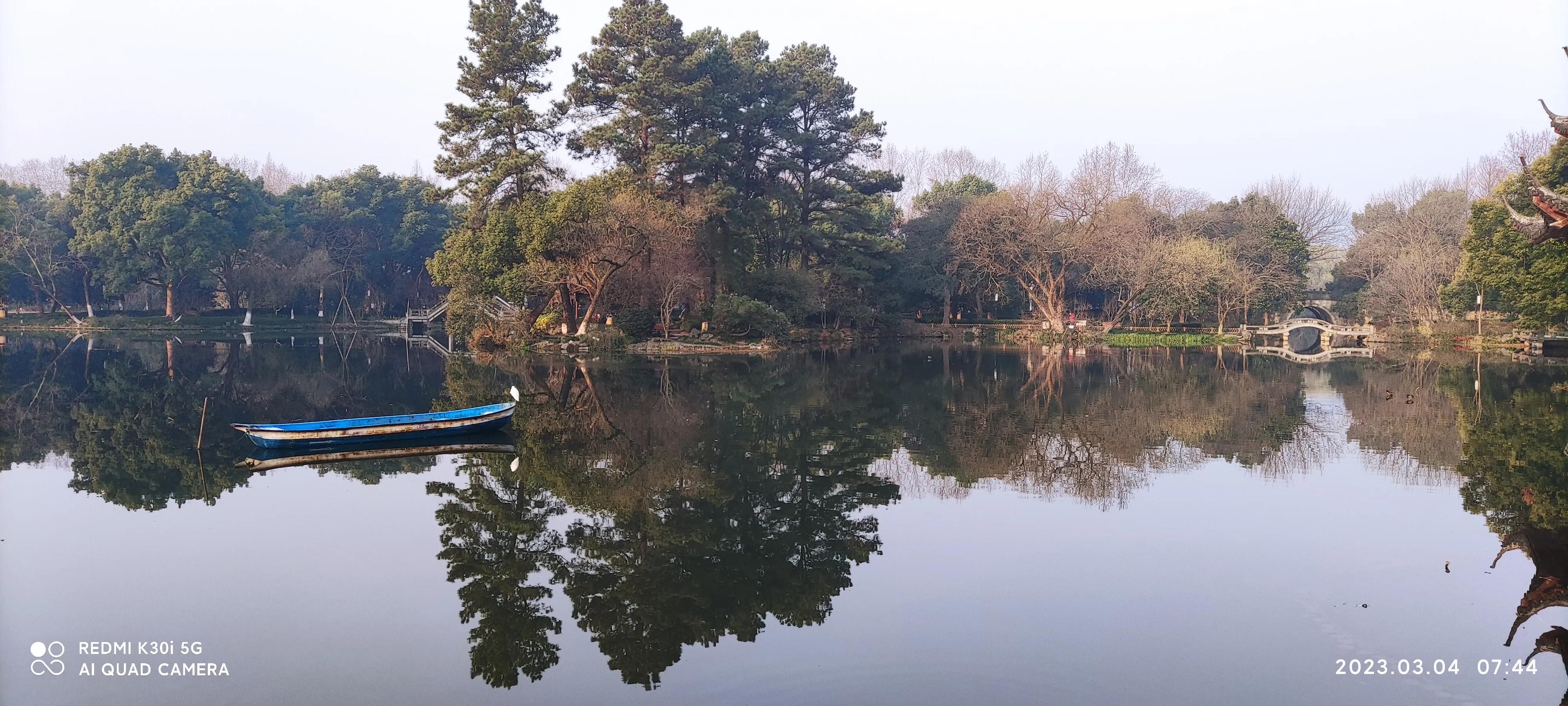 曲院风荷和苏堤断桥的位置,走遍西湖旅游攻略