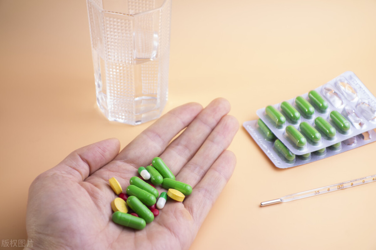 咽炎最简单的自愈方法嗓子痒干咳,咽炎喉干怎么办