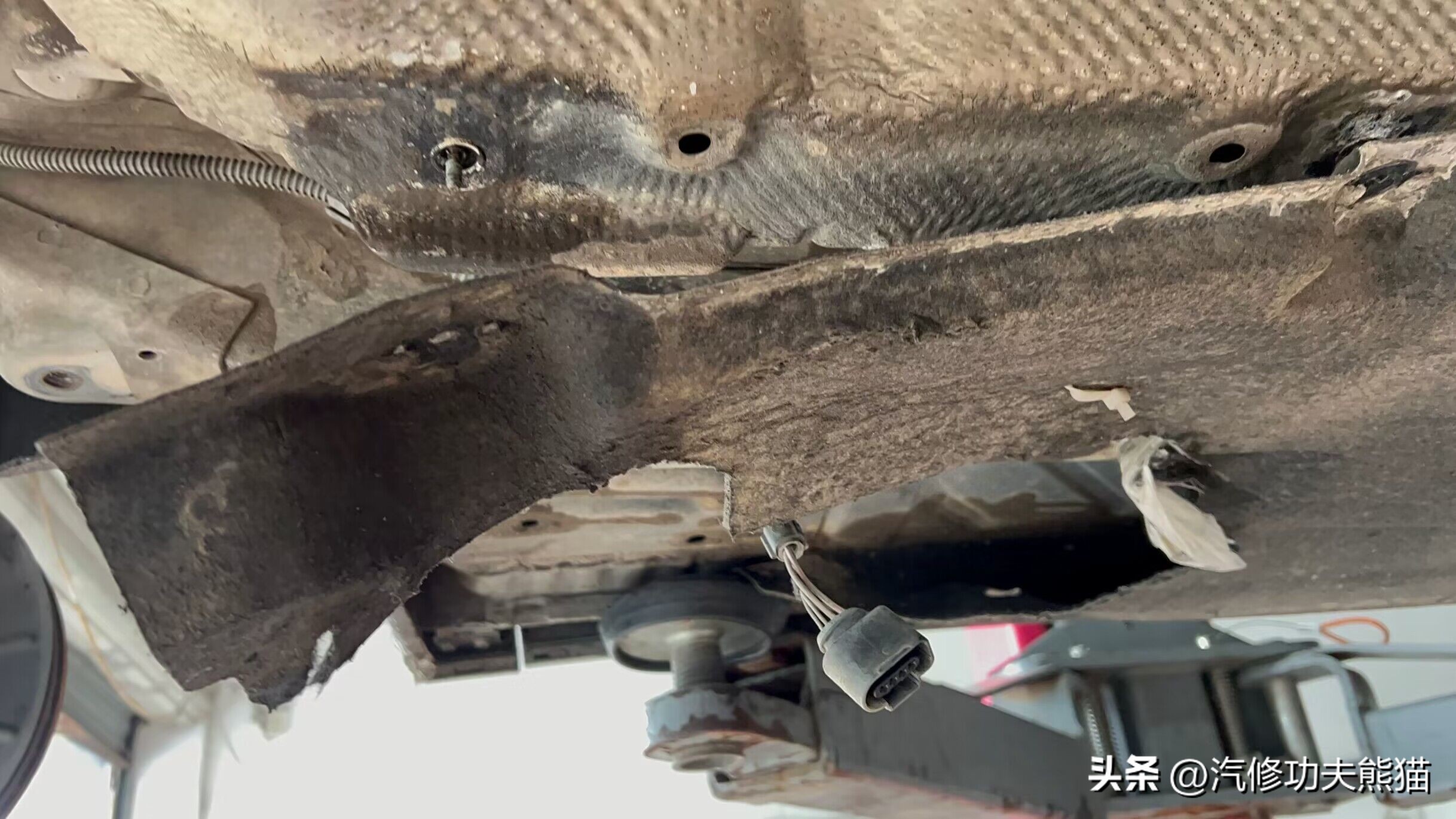 奥迪q3烧机油三保费用,奥迪q3烧机油大修苏州