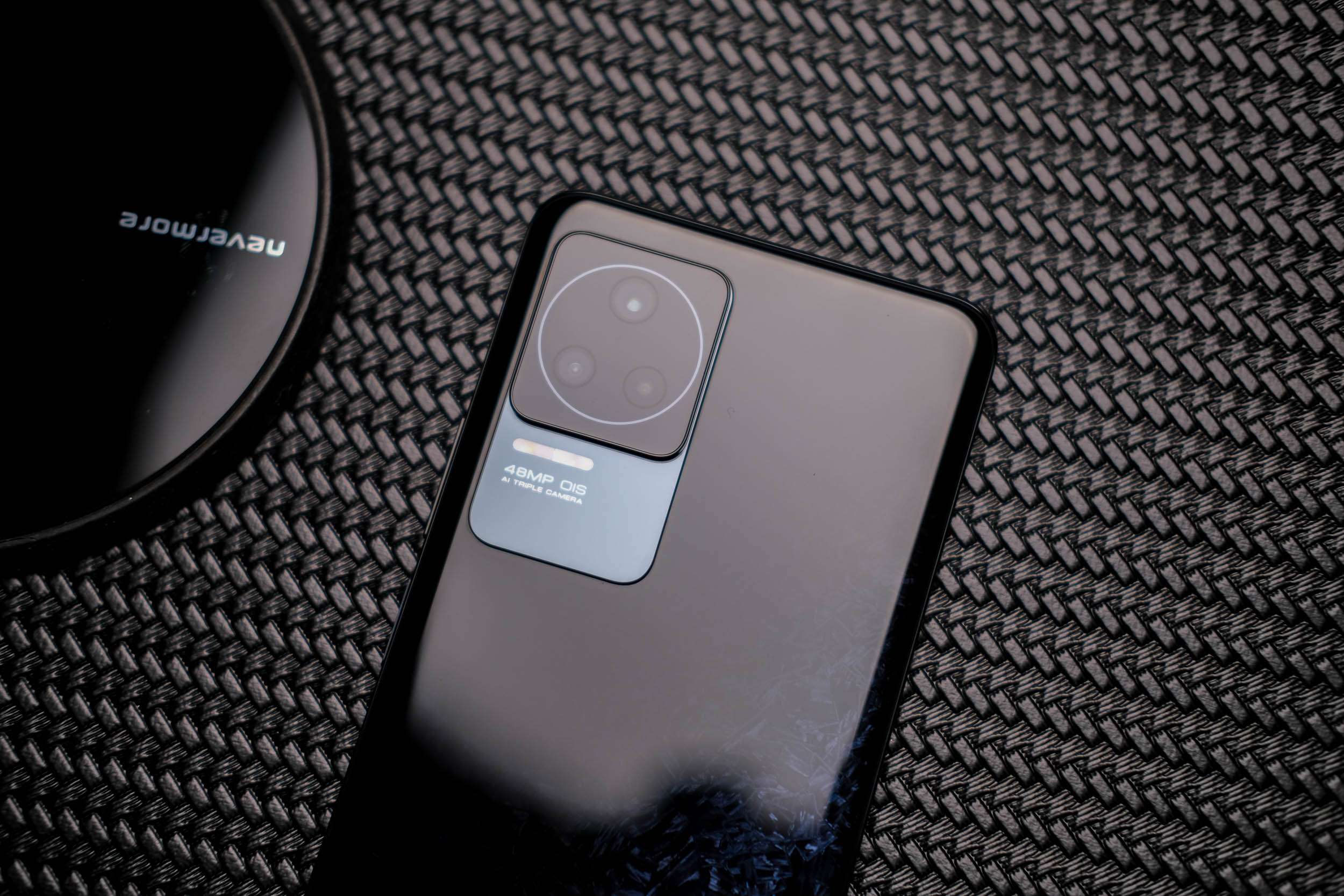 预算3000多一点哪款手机值得入手,推荐几款2000以内值得购买的手机