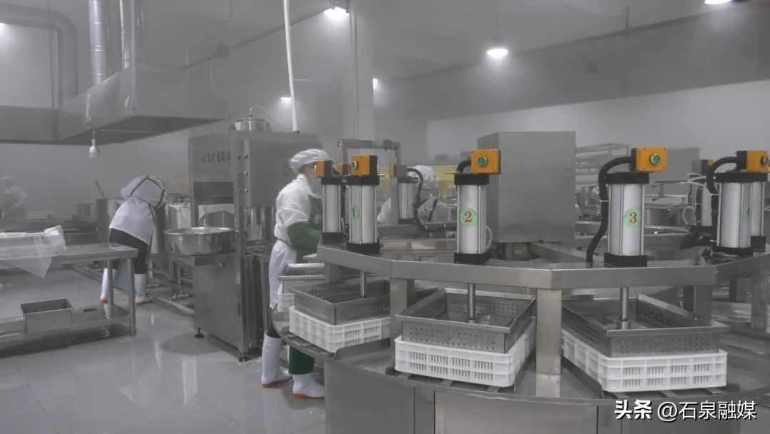 走基层看发展——石泉县饶峰镇丨陆红星：把小豆腐做成大买卖让家乡味道响当当