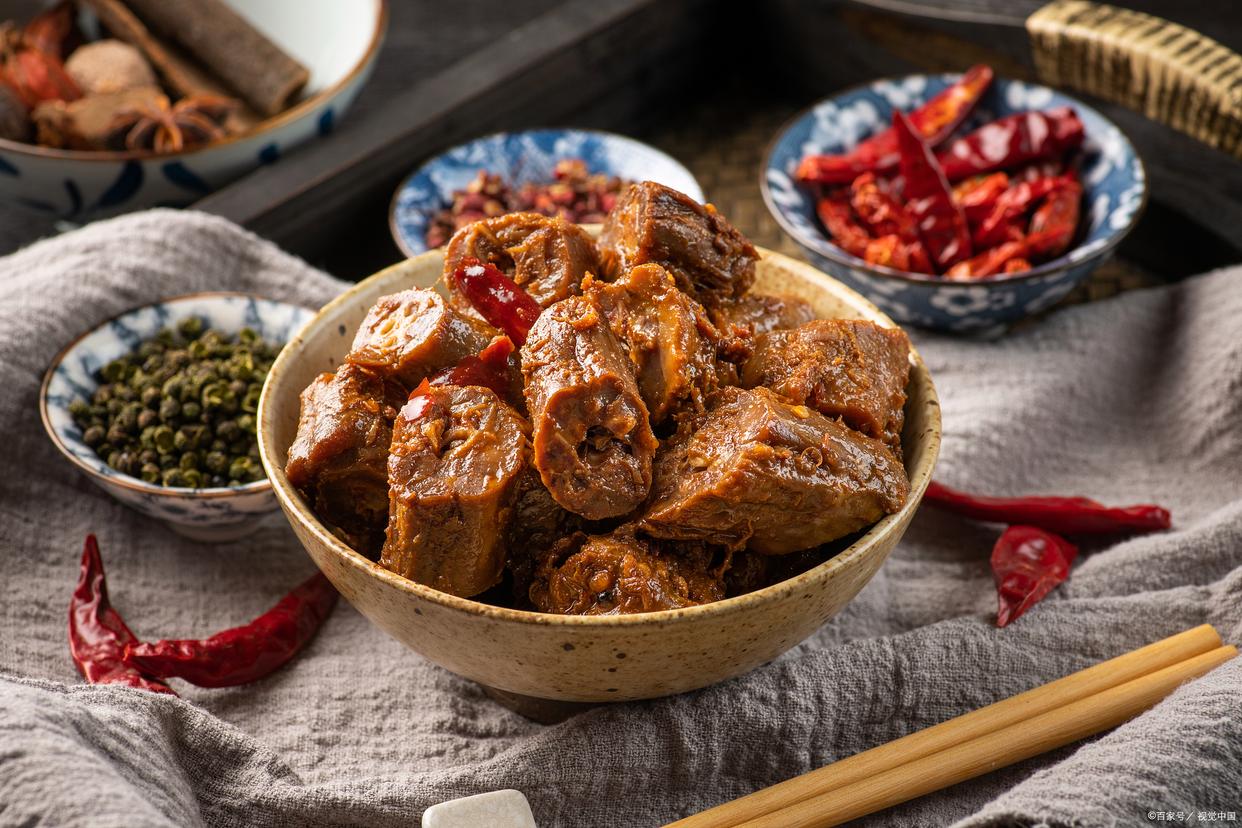 心疼绝味鸭脖一秒钟：虽然鸭脖沉冤得雪，但品牌困境也许刚开始