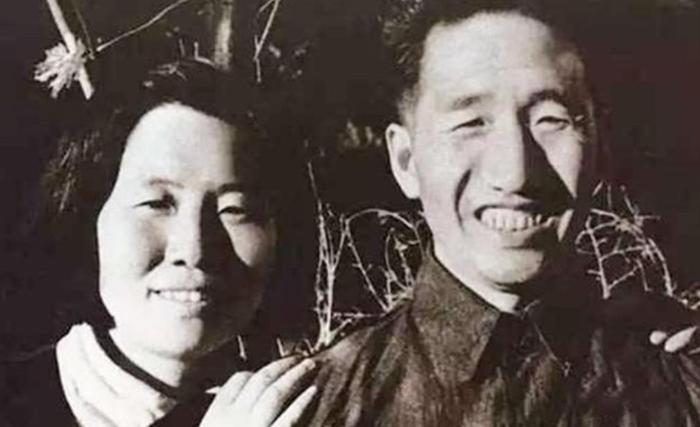 十大元帅夫人新中国成立后都担任什么工作，1955年有几人授衔
