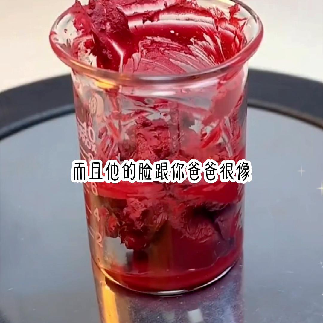 从小就有人把我的脸偷走了,因为我是十里八乡长的最好看的...