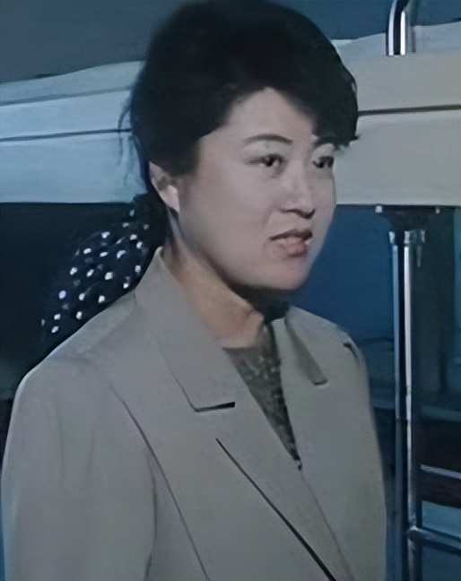 金家三代人的爱情:爷爷2次娶妻，父亲5段婚姻，金正恩夫妻恩爱