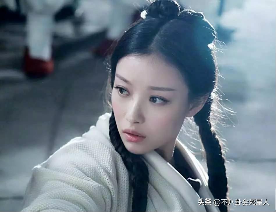 假双眼皮的明星,明星的假脸