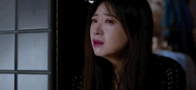 开播已拿下7个冠军，鹅家这部剧，打开了女性群像剧流量的天花板