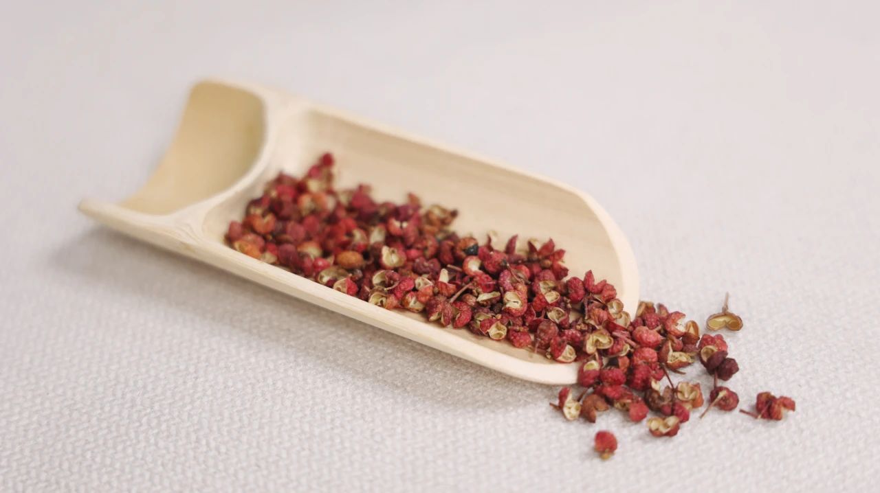 牙疼应该避免吃什么,牙疼怎么办而且不能吃消炎药