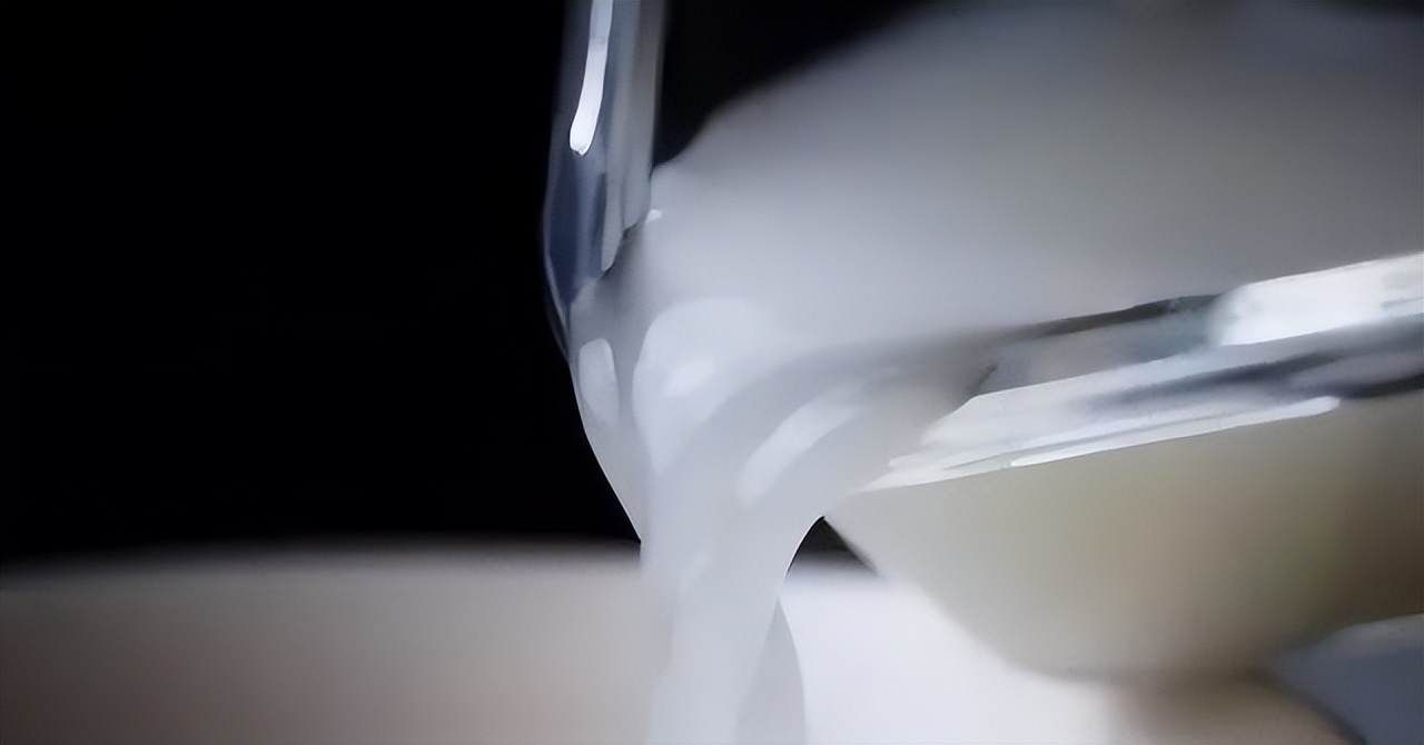 厨房水管堵塞疏通放热水可以吗,厨房下水道堵塞用热水冲可以吗