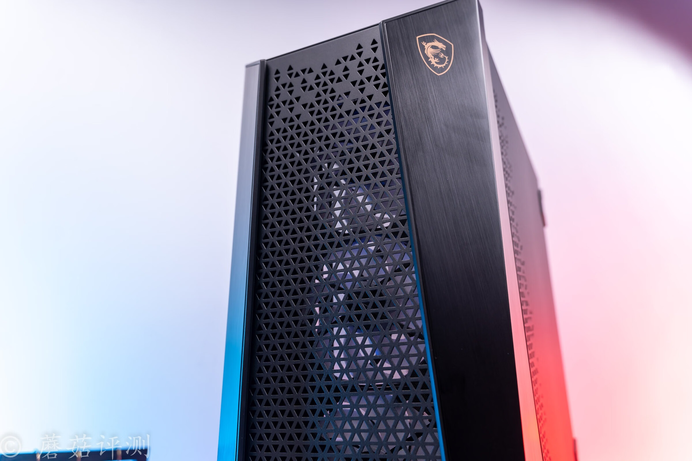 微星哪款机箱散热好,散热好的机箱matx