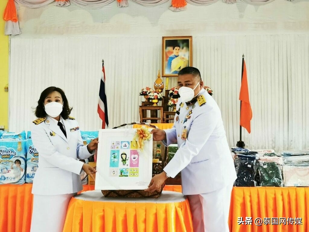 泰国王妃的生日礼物,泰国公主葬礼用品