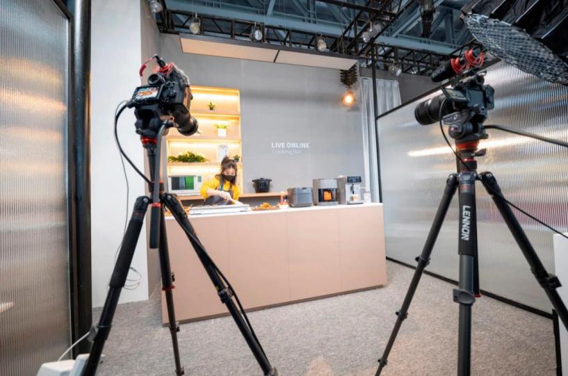 松下电影感直播间与新电商直播解决方案