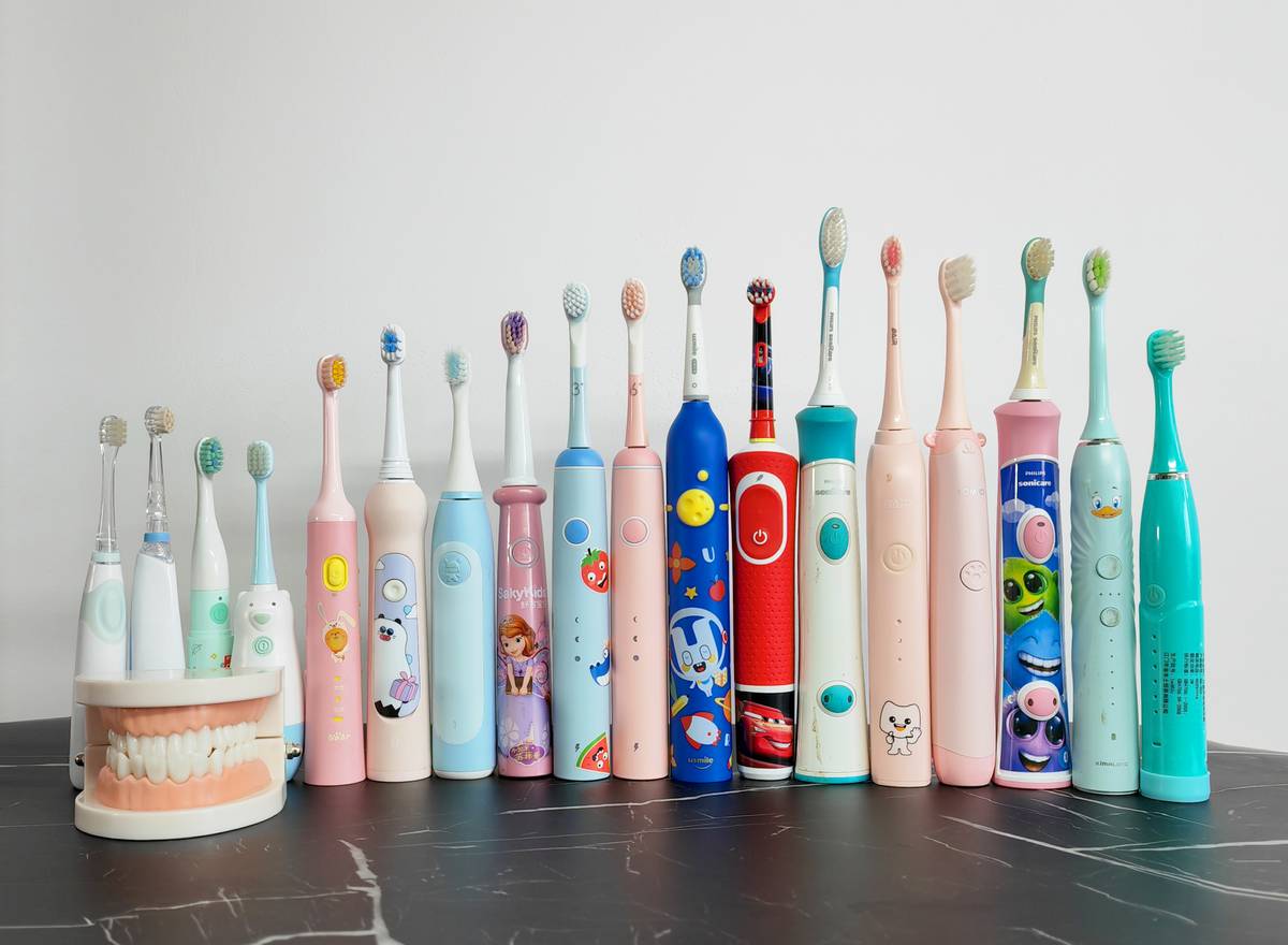 usmile电动牙刷和飞利浦电动牙刷,贝医生电动牙刷和小米电动牙刷