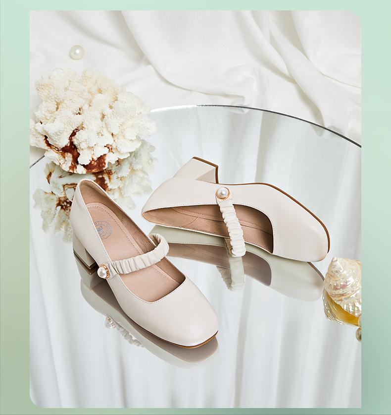 适合50岁女人鞋子品牌,50岁中年女人必买的鞋子就选这4双