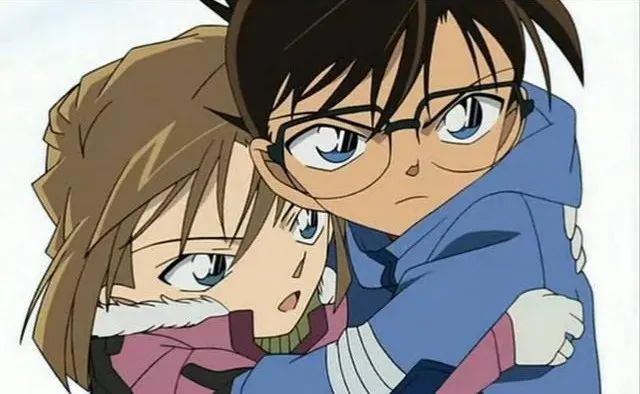 名侦探柯南两个人亲吻,名侦探柯南亲吻的一集