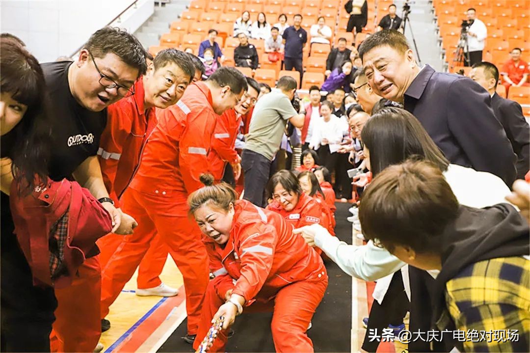 煤矿班组文化节活动,拔河比赛精彩表演