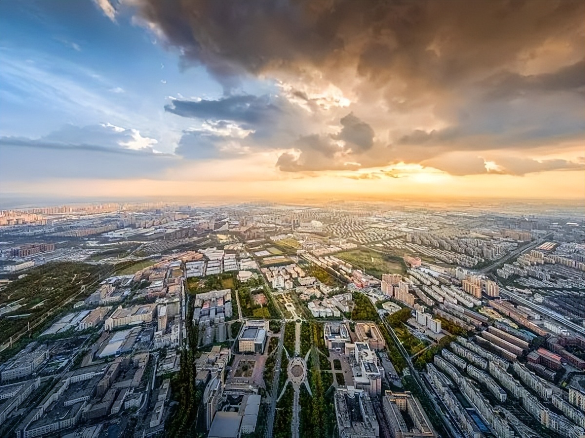 全国最容易迷路的985大学，大到里面有座城市