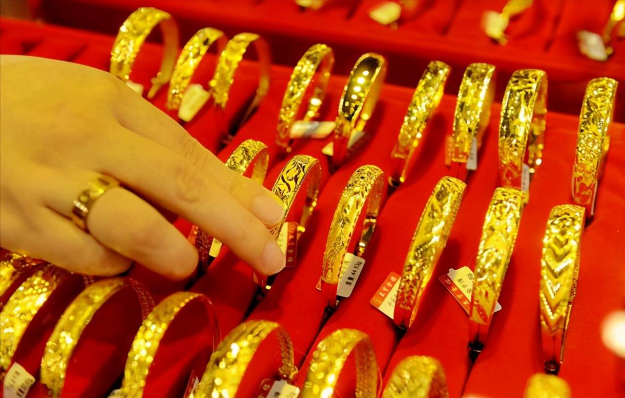 境外假冒商品过海关会被查出来吗,国外进口黄金掺假