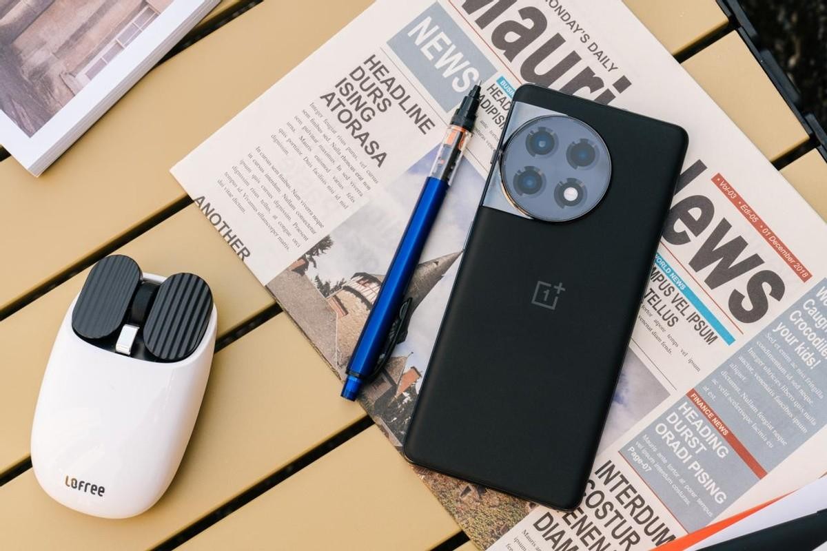 2022年想换手机推荐苹果还是华为,2023年最值得入手的手机有哪些