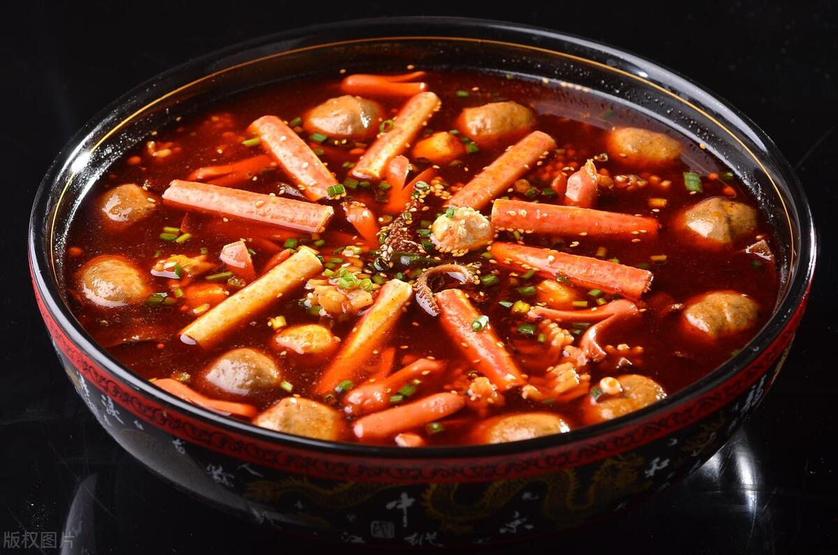 四川麻辣烫利润,四川麻辣烫生意一般得赚多少钱