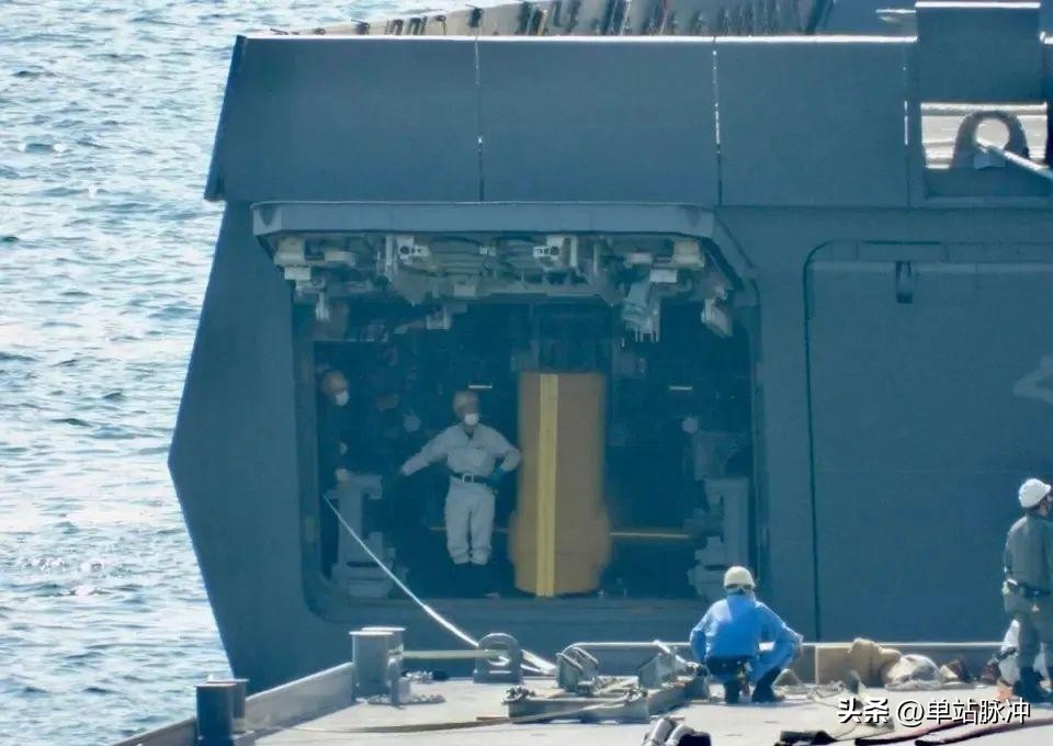 052d和日本护卫舰,052d驱逐舰高清细节图观赏