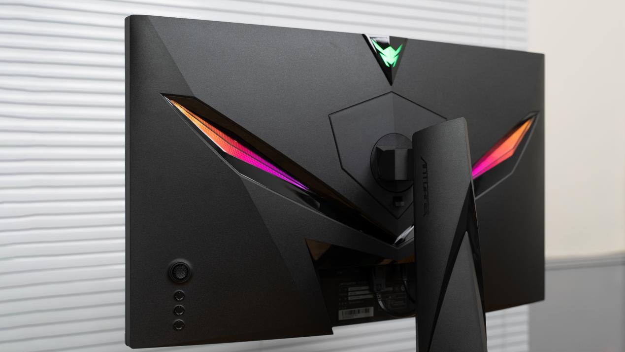 蚂蚁电竞4k144hz显示器评测,蚂蚁电竞m27qk对比爱攻240显示器