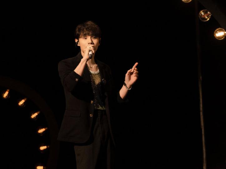 李宇春和张碧晨谁唱功更好,李宇春张碧晨同台视频