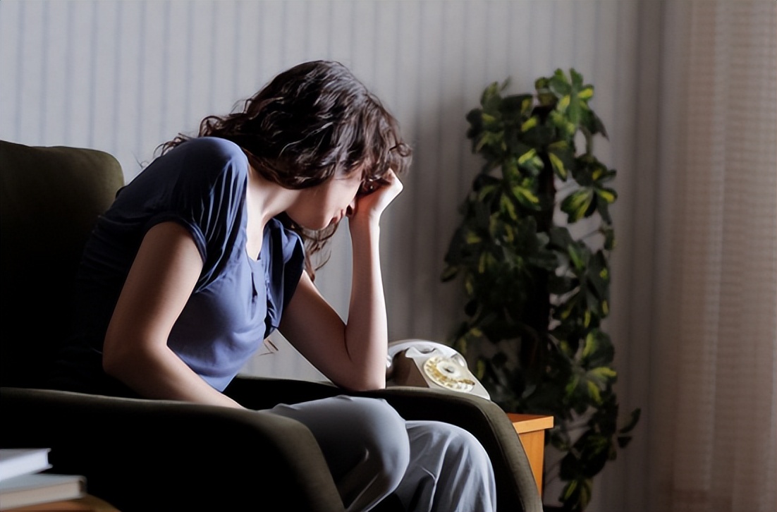 韩*歌国**手李尚恩女厕离奇身亡，死因惹人猜测