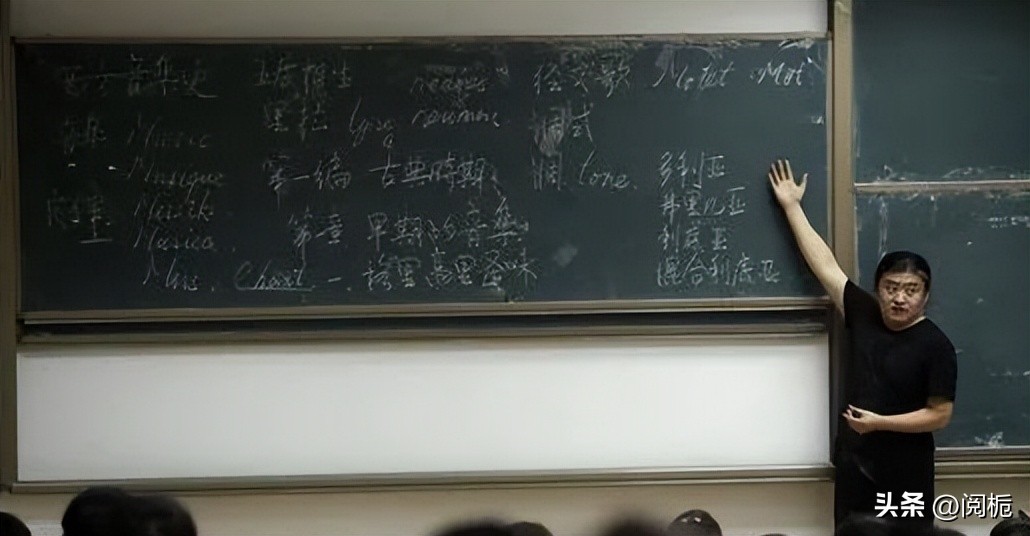 刘欢：偏爱相声却成乐坛大佬，女儿教育成心中遗憾