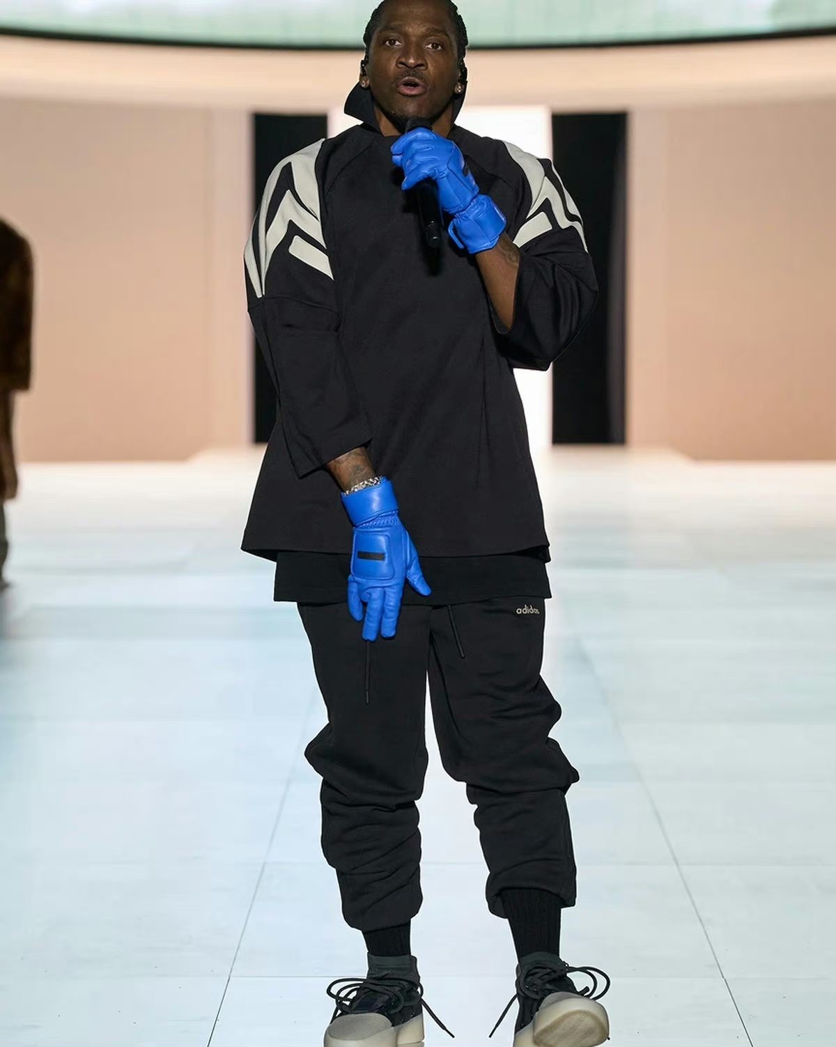 adidasfog发售时间,fogxadidas米白色什么时候发布