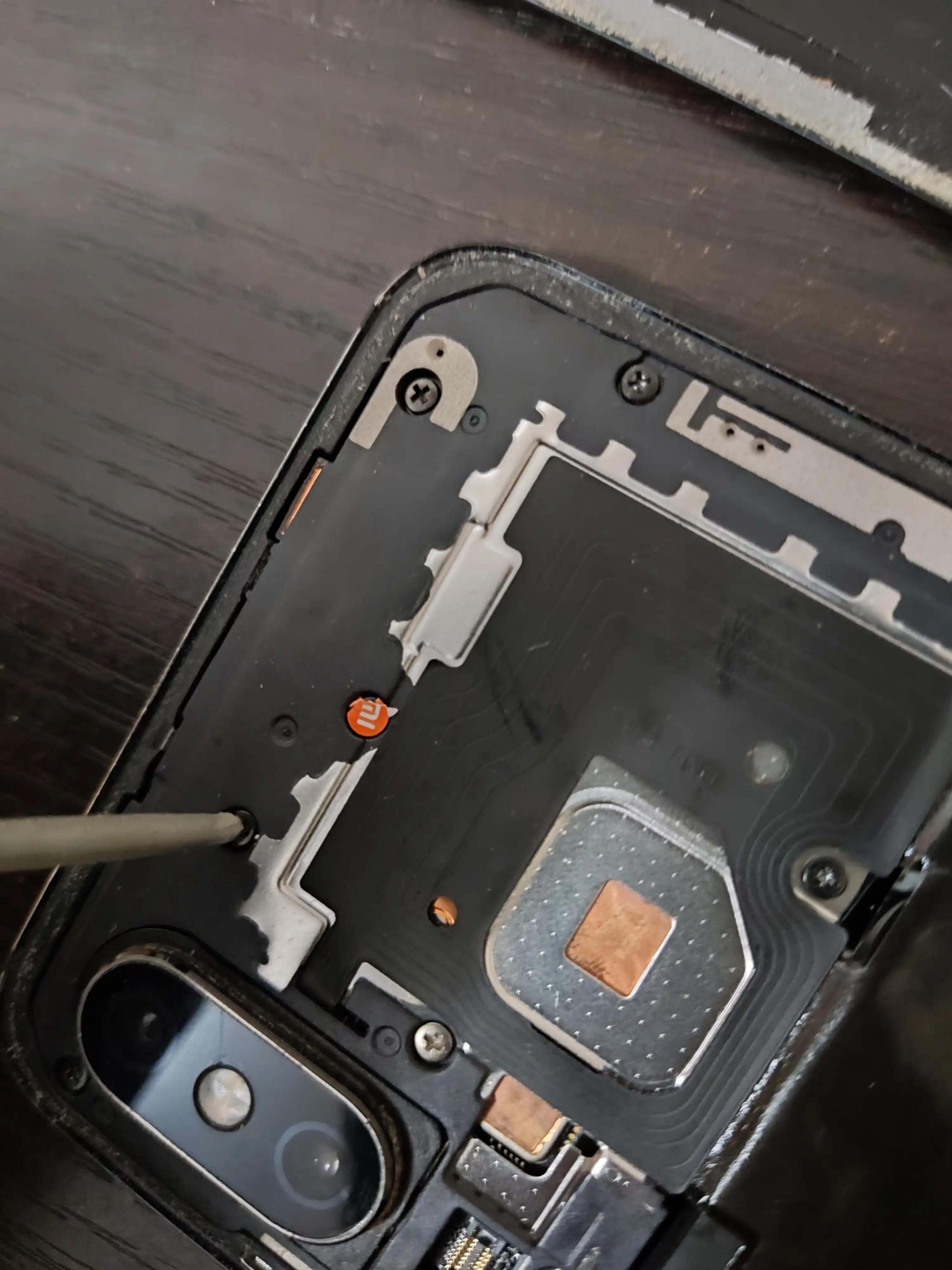 小米8手机电池耗电快怎么修复,小米8更换电池教程