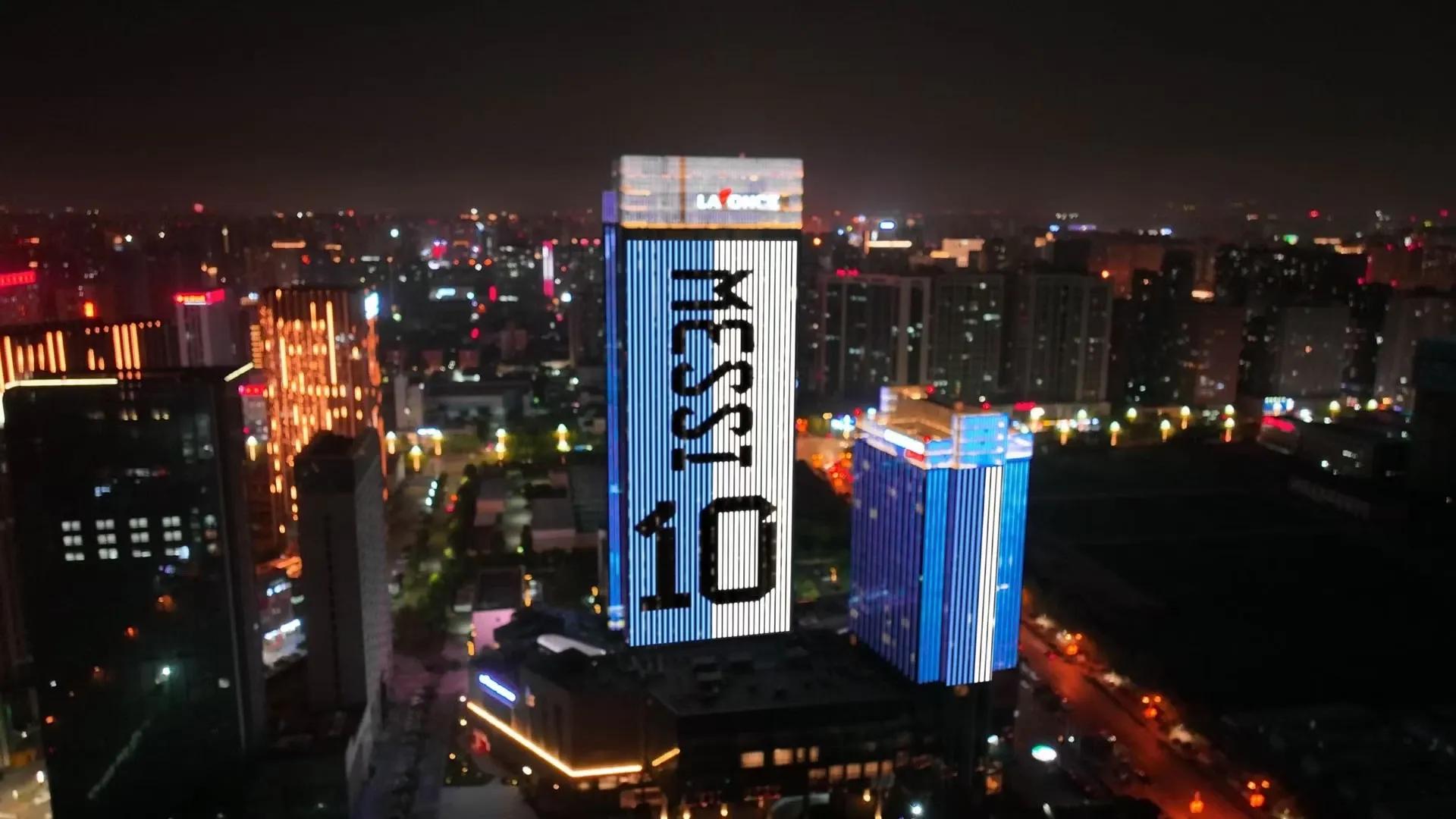 梅西夺冠粉丝有多热烈,梅西庆祝账号粉丝破5亿