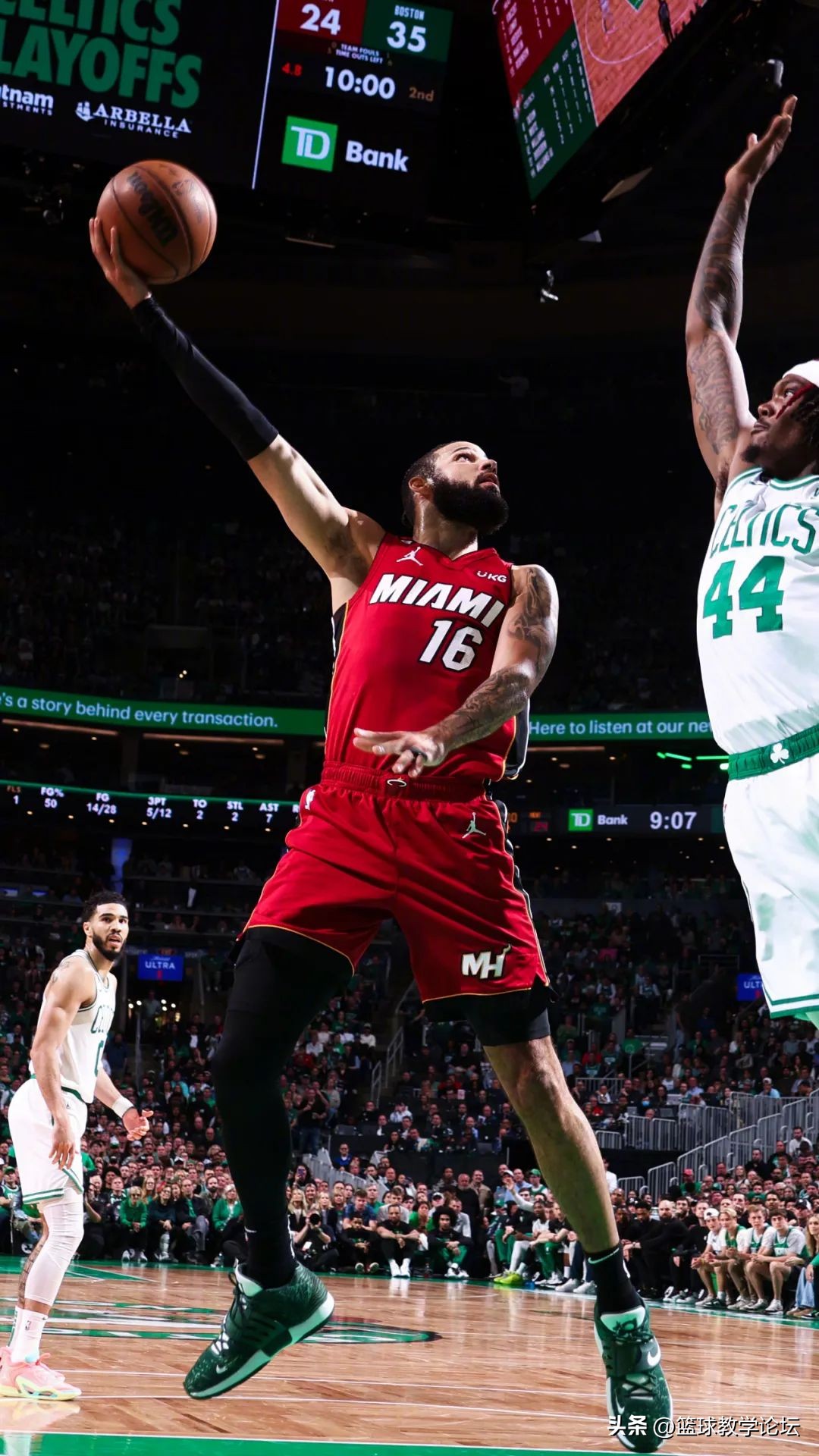 客场2比0！打服全世界！24-9，这就是激怒巴特勒的后果