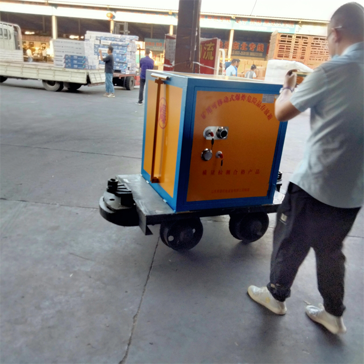 井下道轨式人工运输炸药车,煤矿专用炸药车井下运输炸药