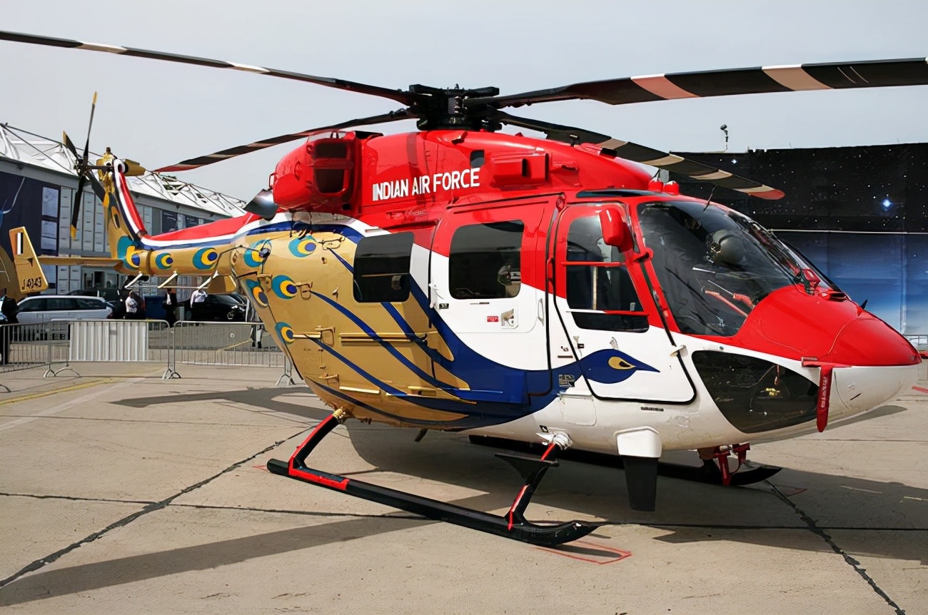 3年坠毁4架，差点把本国总统“带走”，厄瓜多尔为何买印度飞机？