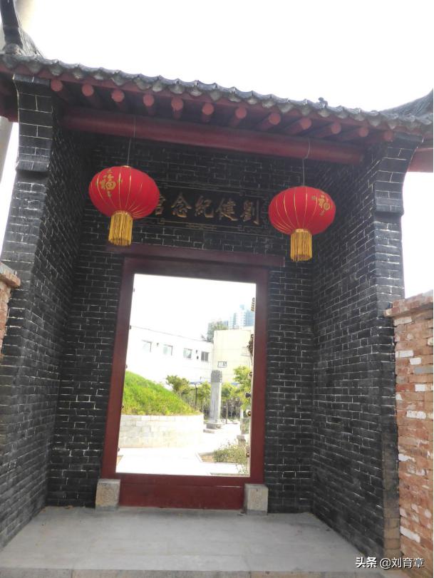 看似寻常最奇崛胜似容易最艰辛,看似寻常最奇崛寻常在何处