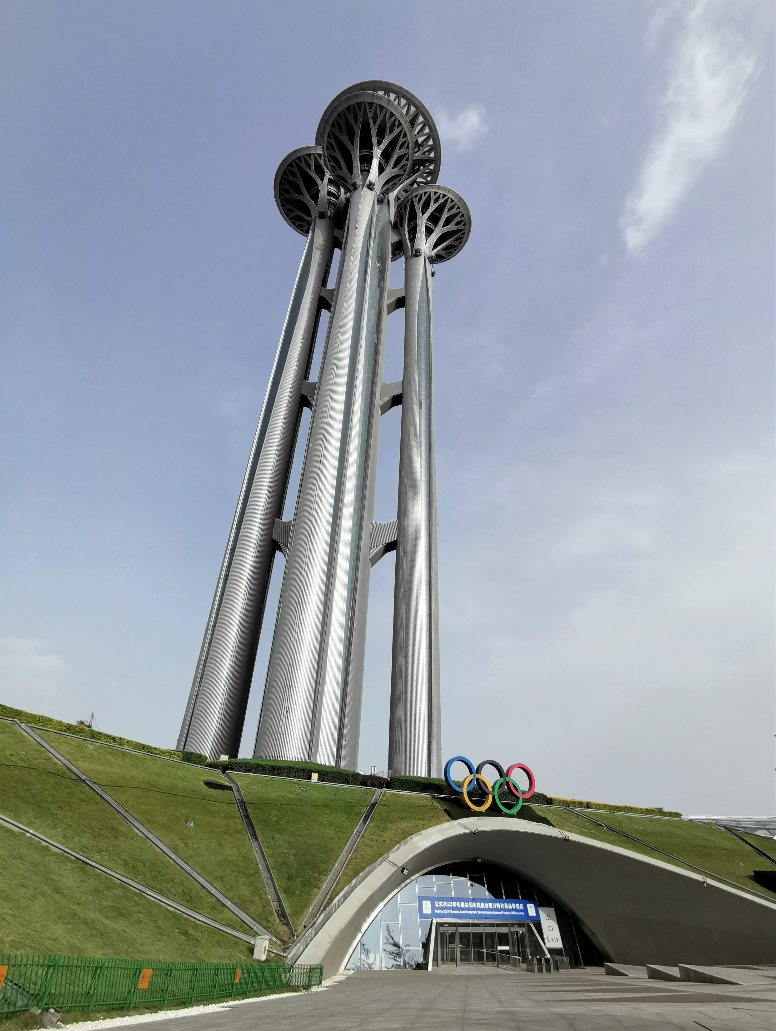 北京鸟巢图片高清真实大图,鸟巢大钉子