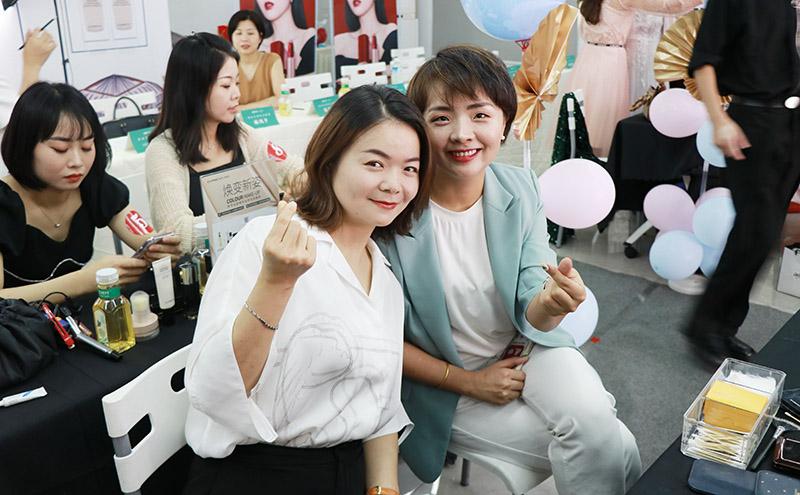 福建汇和美:彩妆CS渠道*局破**,我选择与卡姿兰合力赋能