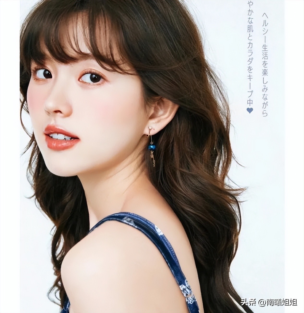 适合脸小40岁女人的中短卷发,40什么样的卷发减龄又好看